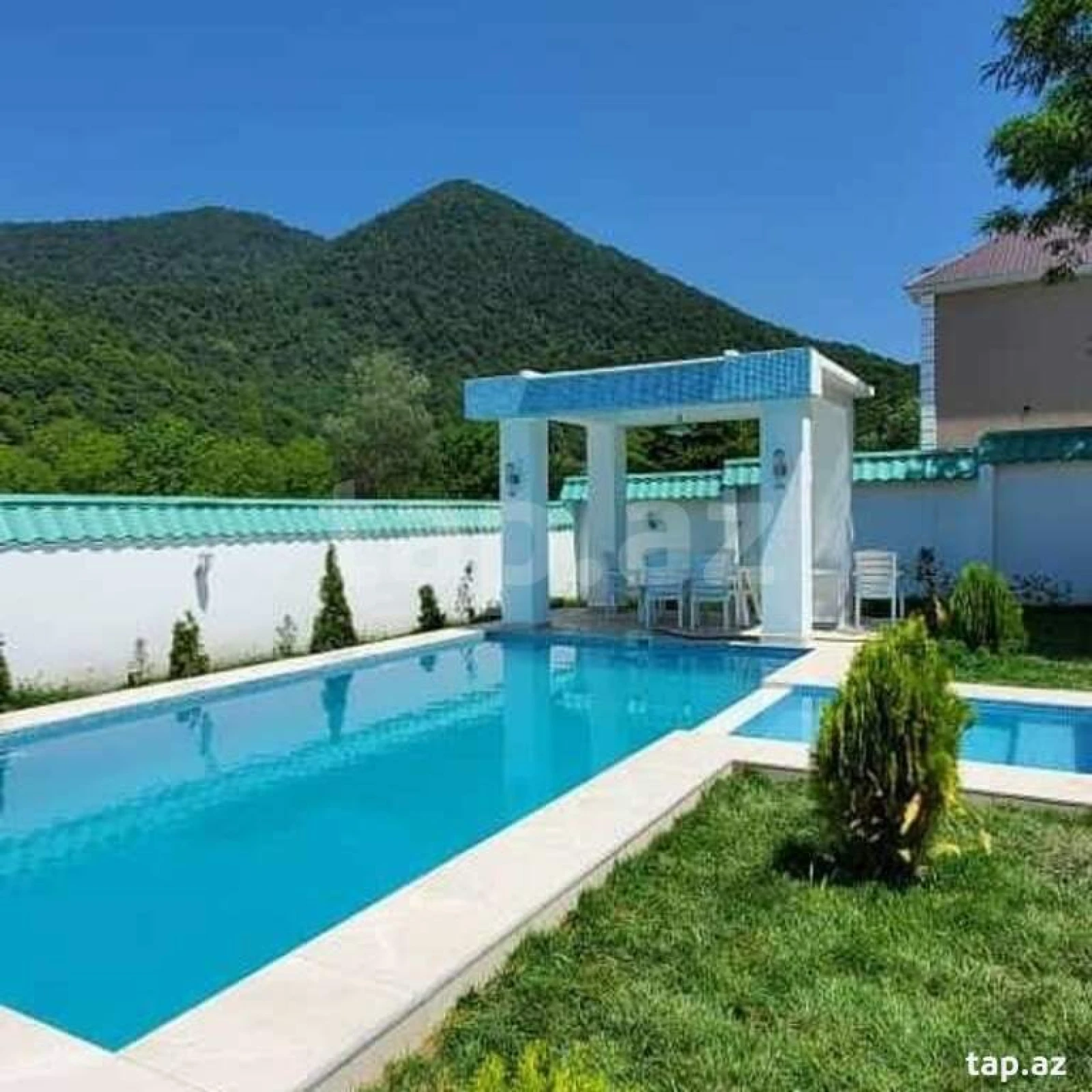 Kirayə verilir 5 otaqlı həyət evi