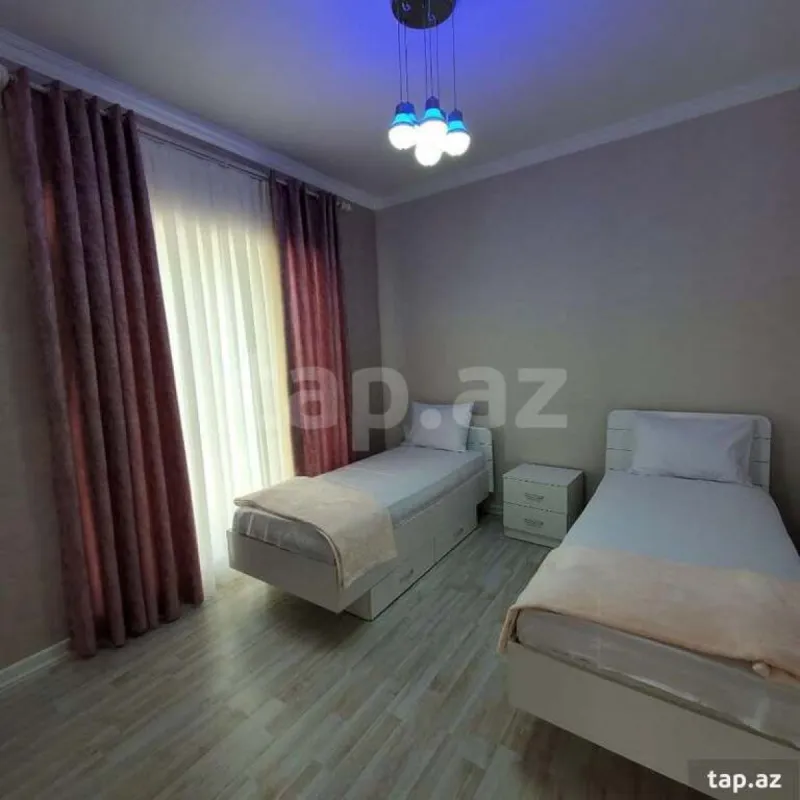 Kirayə verilir 5 otaqlı həyət evi