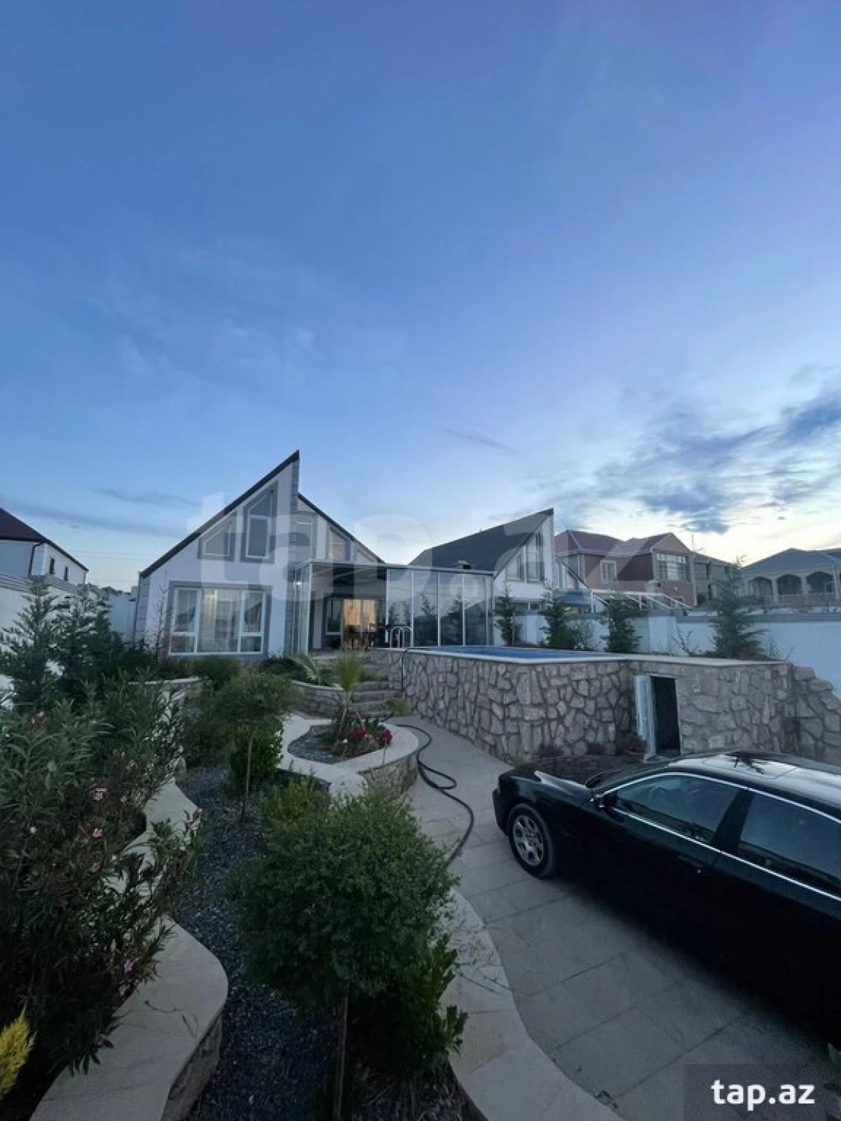 Kirayə verilir 4 otaqlı həyət evi 150 m²