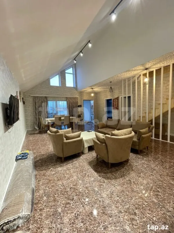 Kirayə verilir 4 otaqlı həyət evi 150 m²