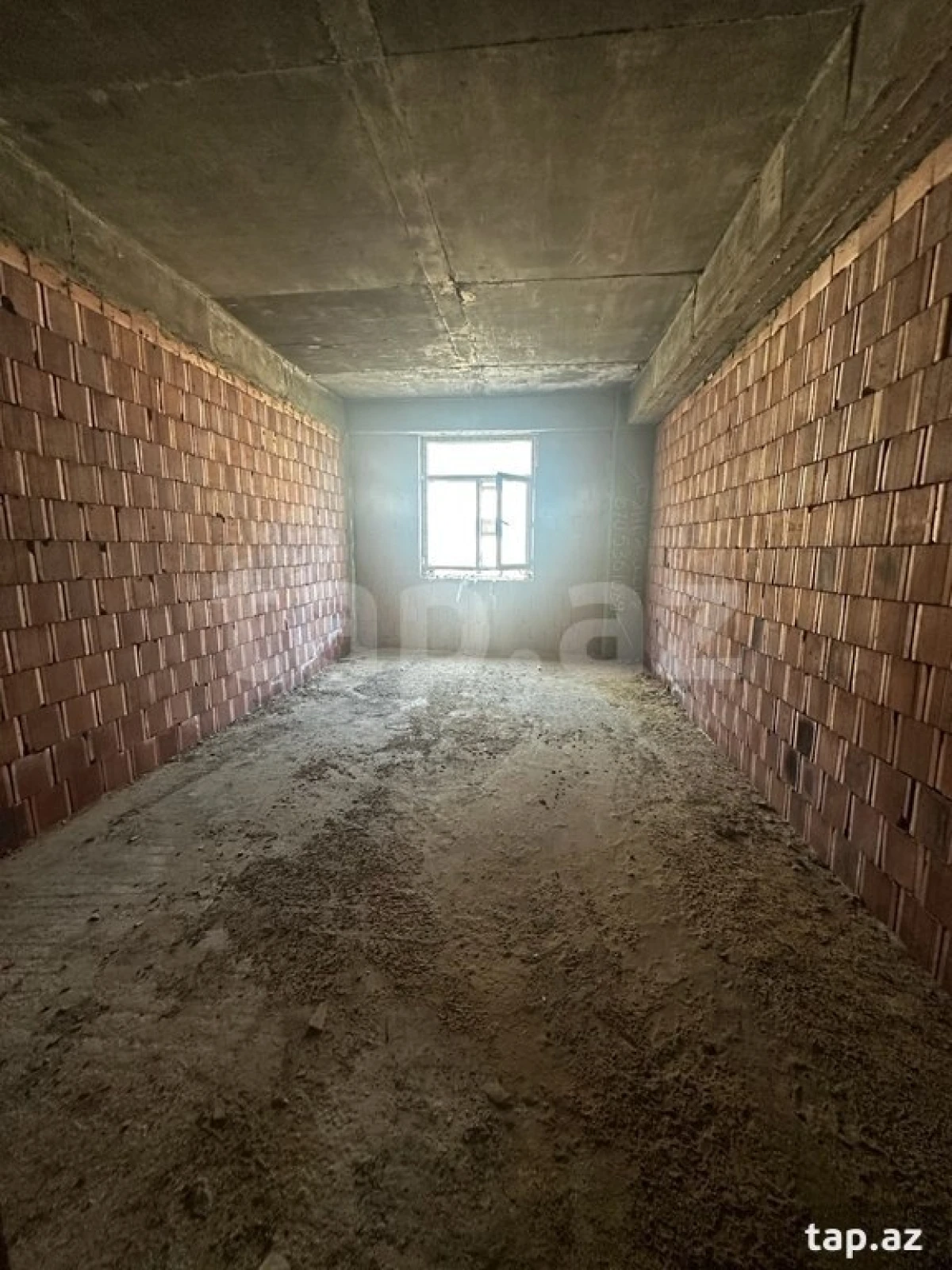 Satılır 2 otaqlı yeni tikili 83 m²