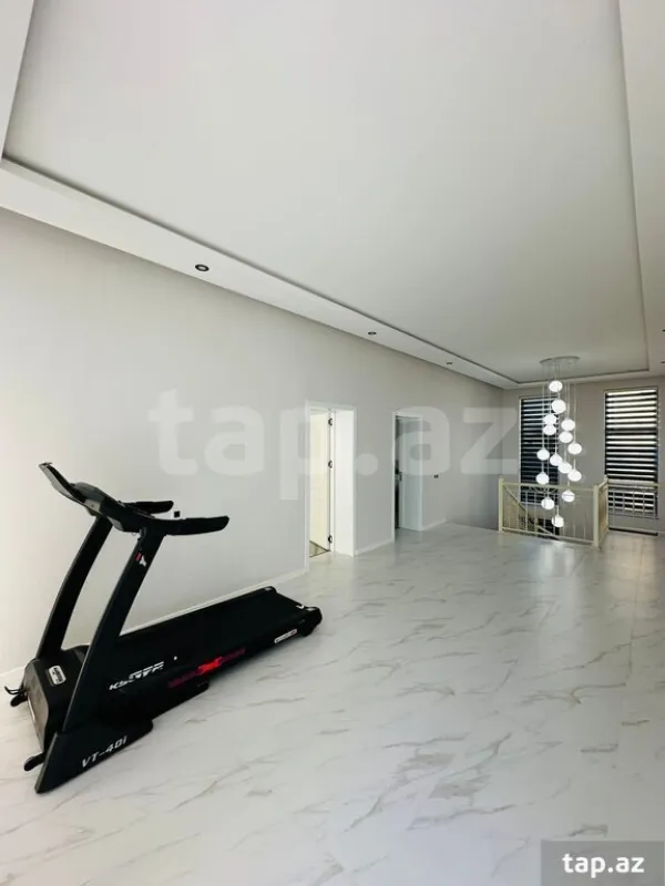 Kirayə verilir 5 otaqlı həyət evi 200 m²