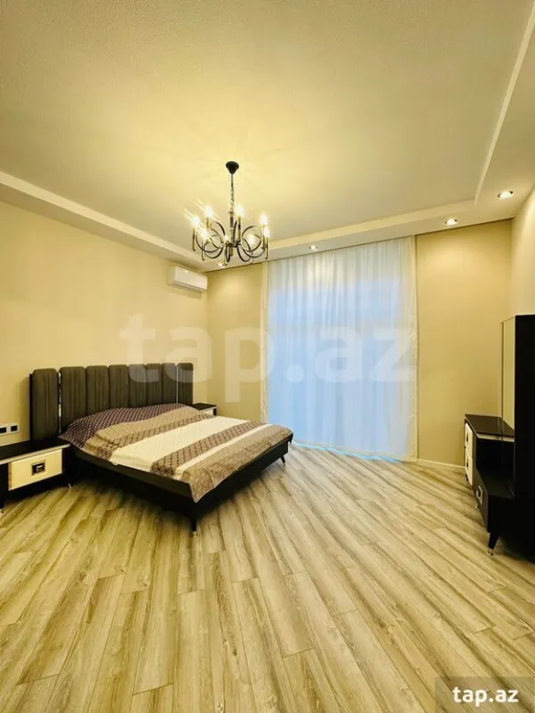Kirayə verilir 5 otaqlı həyət evi 200 m²