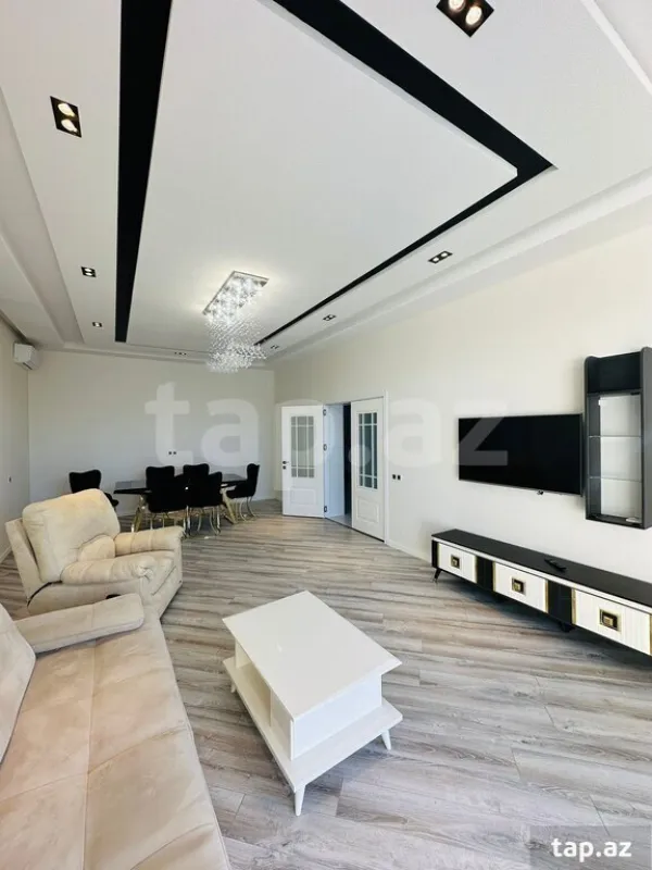 Kirayə verilir 5 otaqlı həyət evi 200 m²