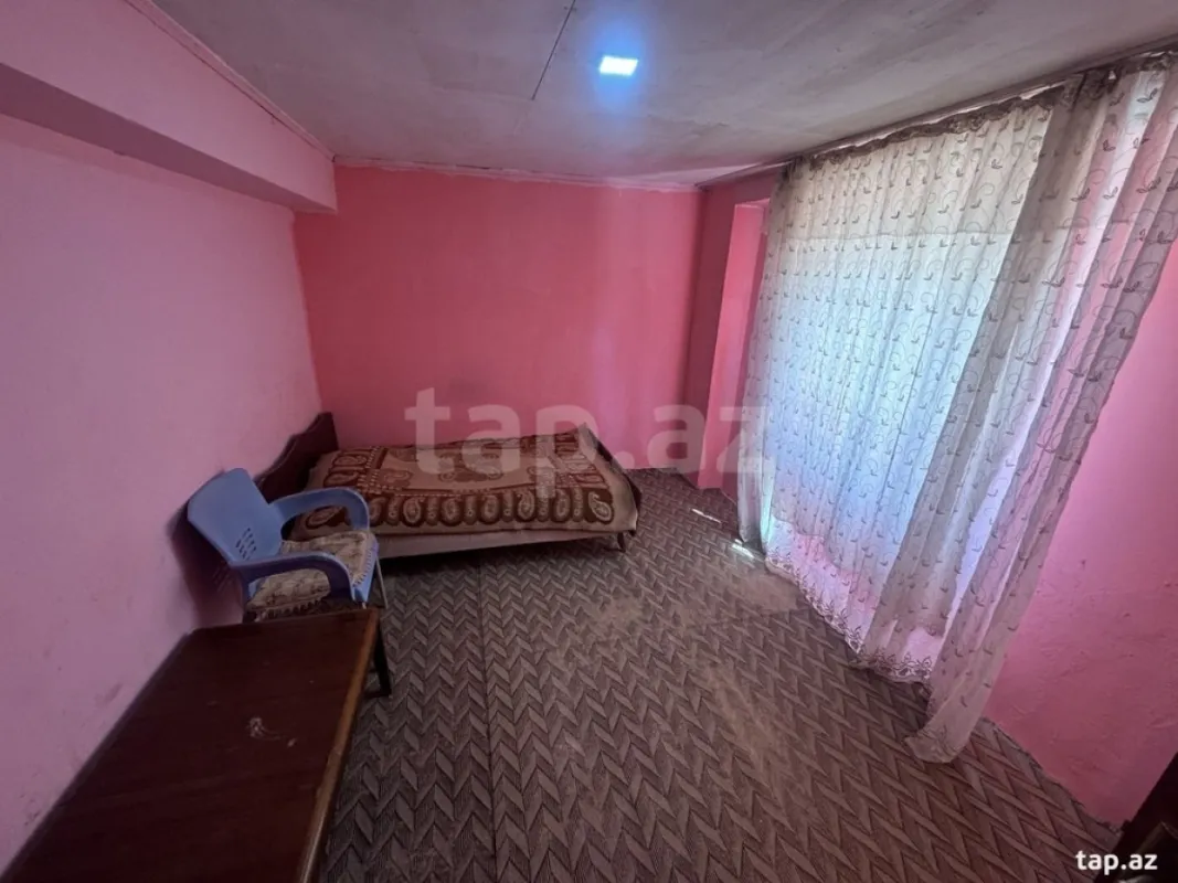 Kirayə verilir 2 otaqlı həyət evi