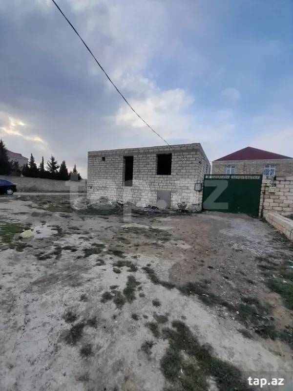 Satılır 3 otaqlı həyət evi 110 m²