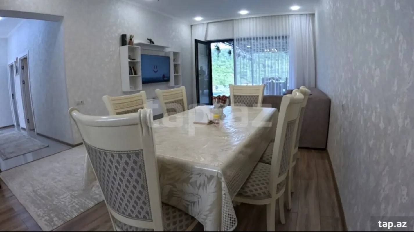 Kirayə verilir 4 otaqlı həyət evi