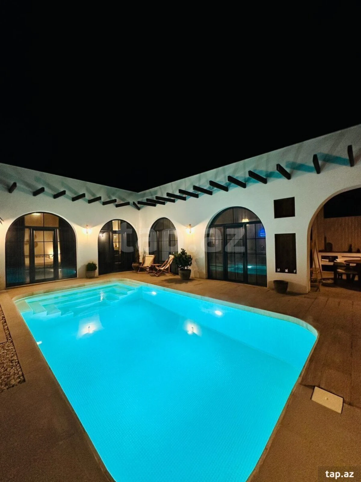 Kirayə verilir 4 otaqlı həyət evi 200 m²