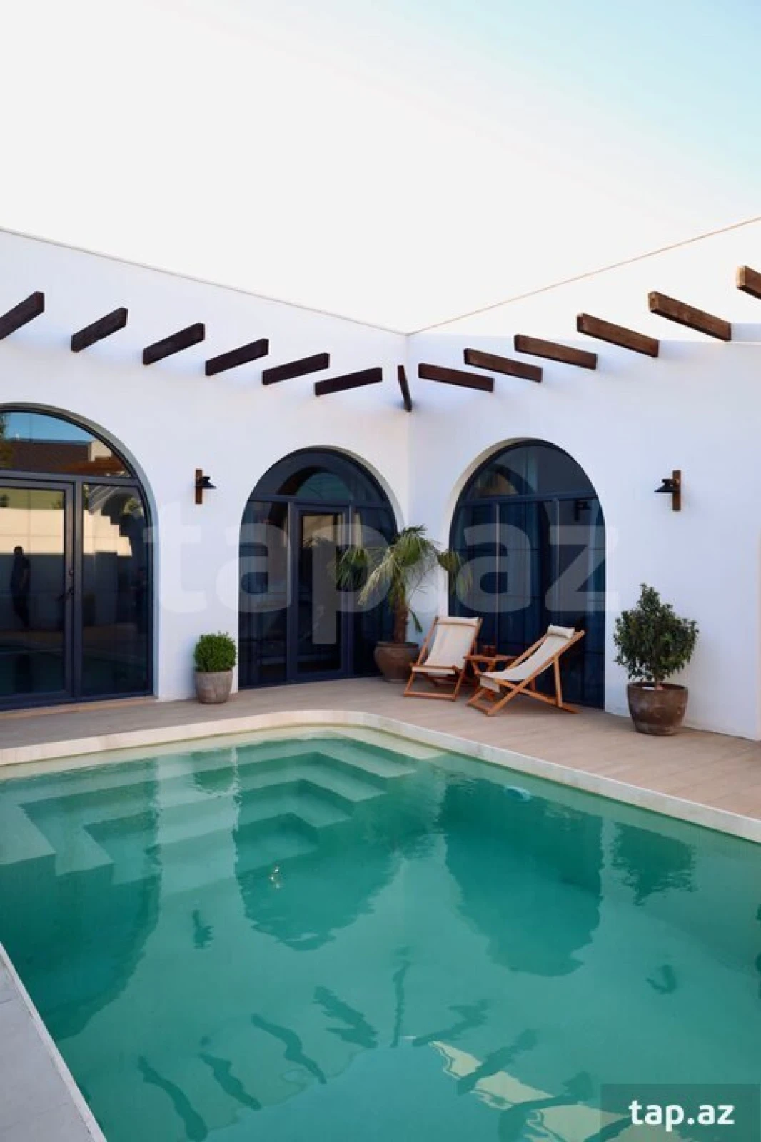 Kirayə verilir 4 otaqlı həyət evi 200 m²