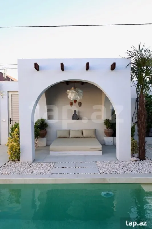 Kirayə verilir 4 otaqlı həyət evi 200 m²