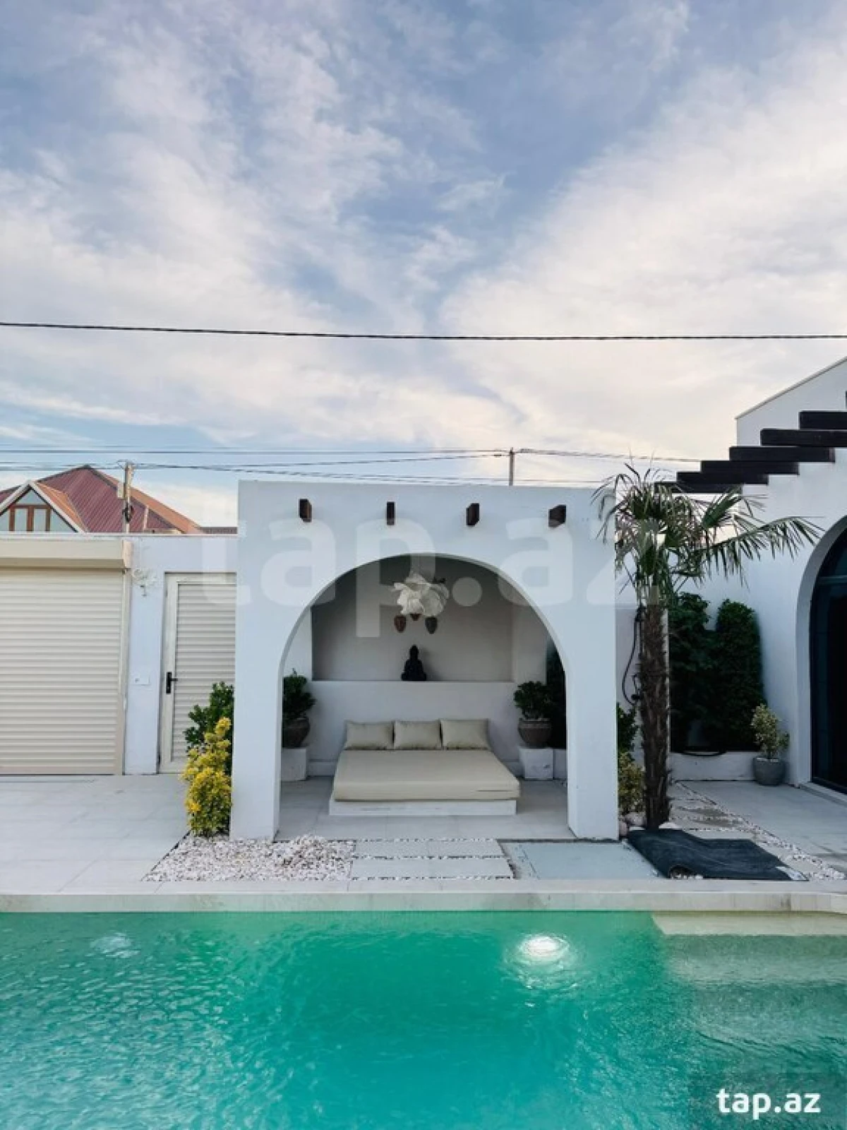 Kirayə verilir 4 otaqlı həyət evi 200 m²