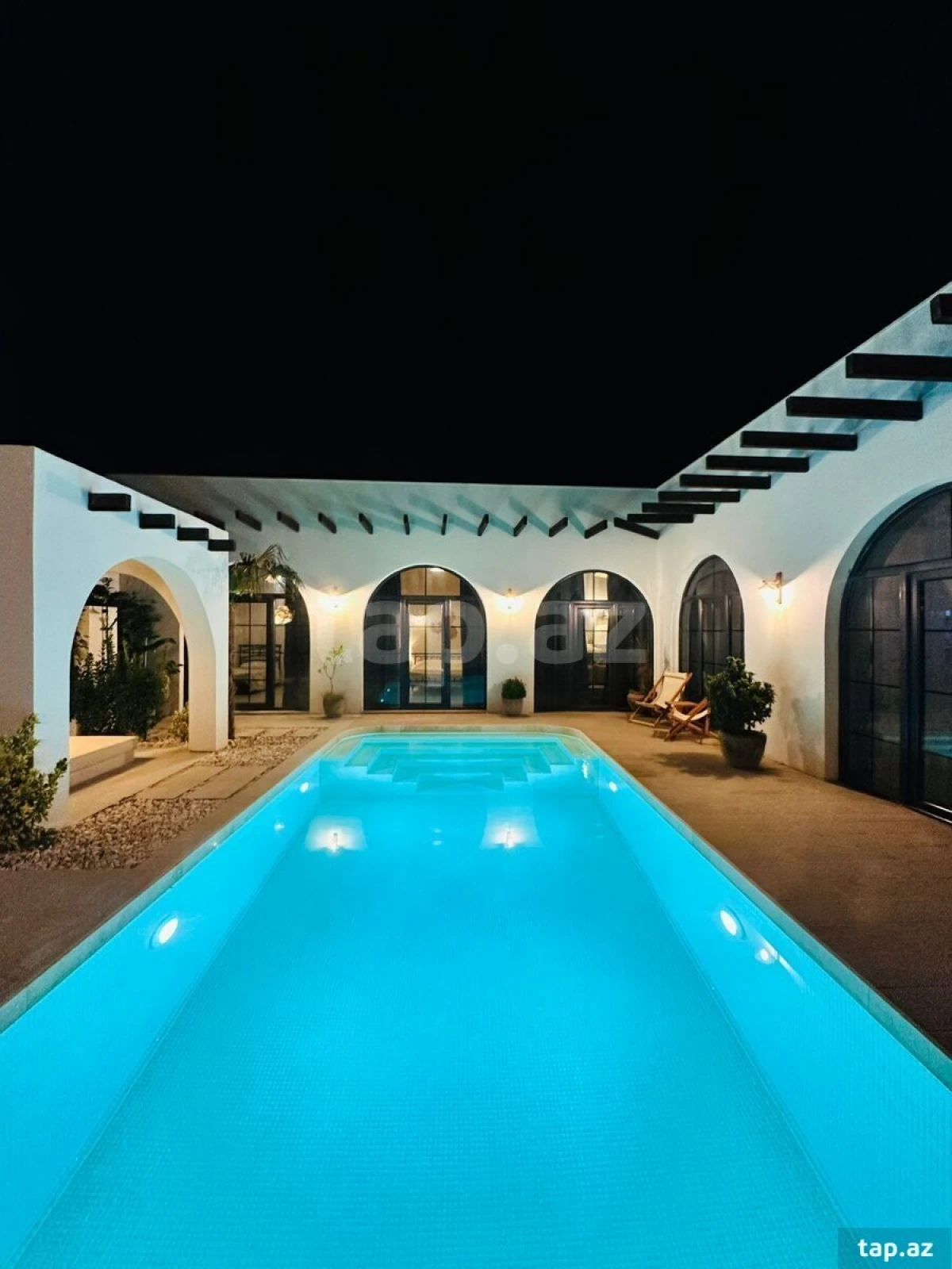 Kirayə verilir 4 otaqlı həyət evi 200 m²