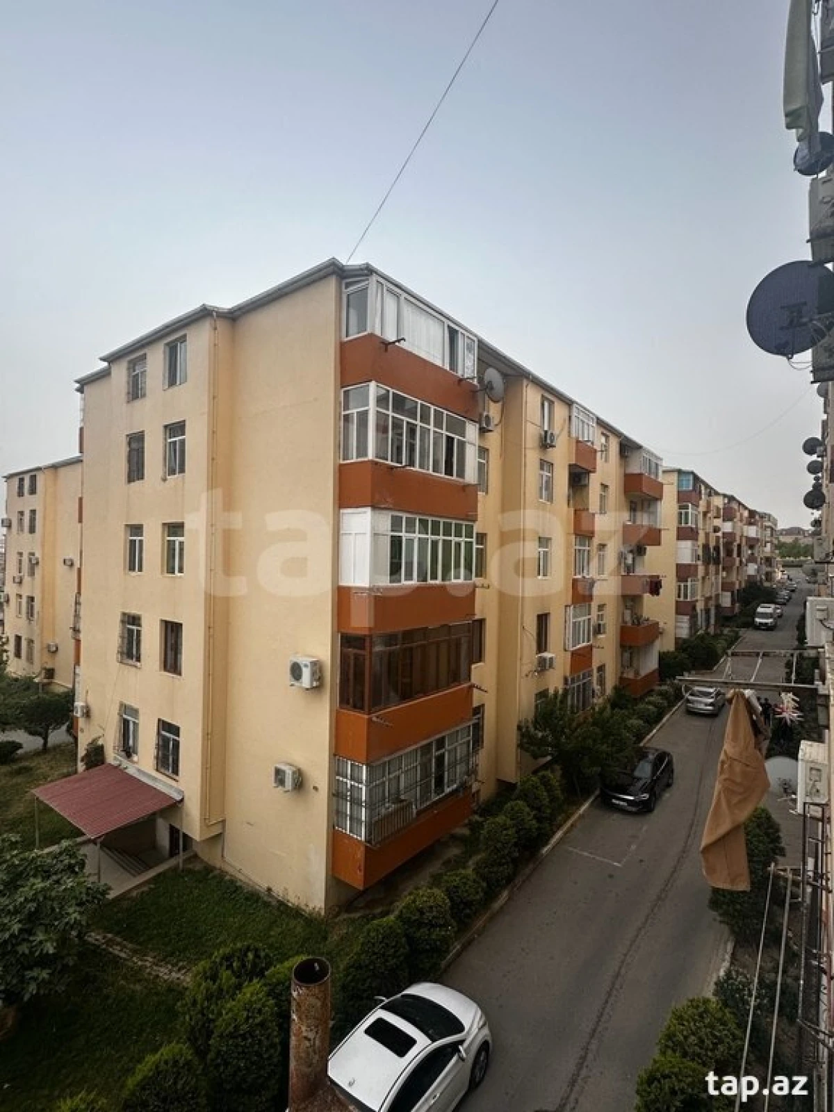 Satılır 1 otaqlı yeni tikili 44 m²