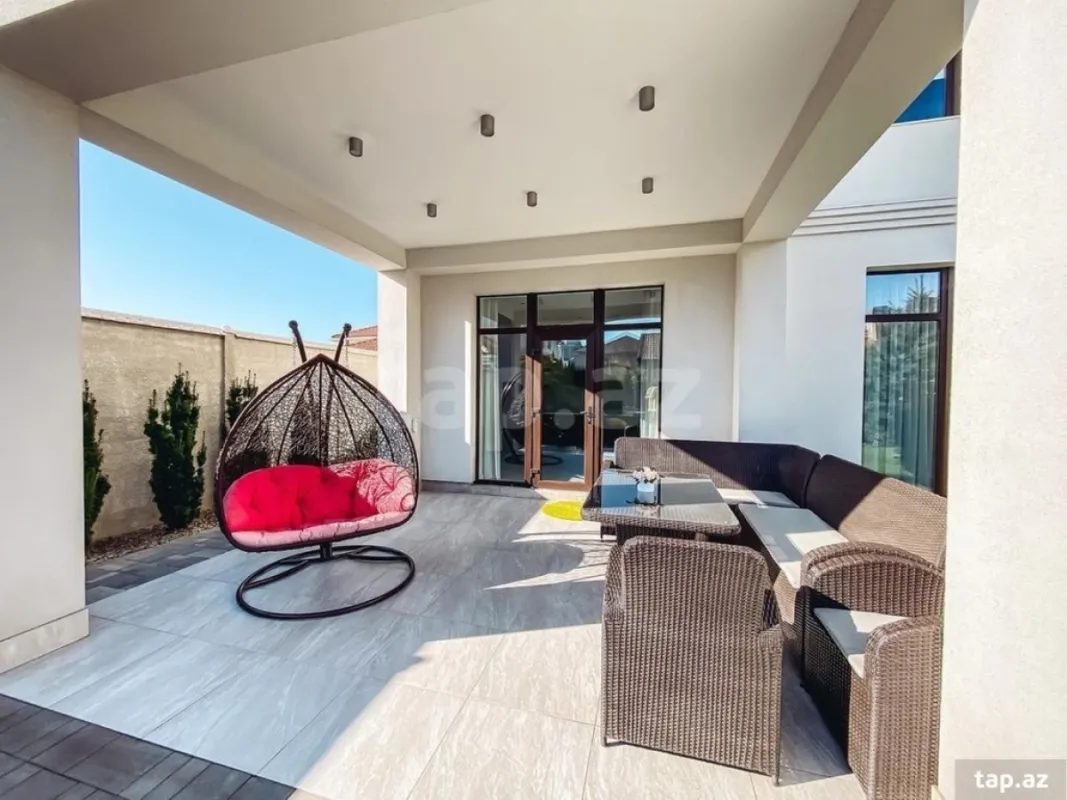 Kirayə verilir 6 otaqlı həyət evi