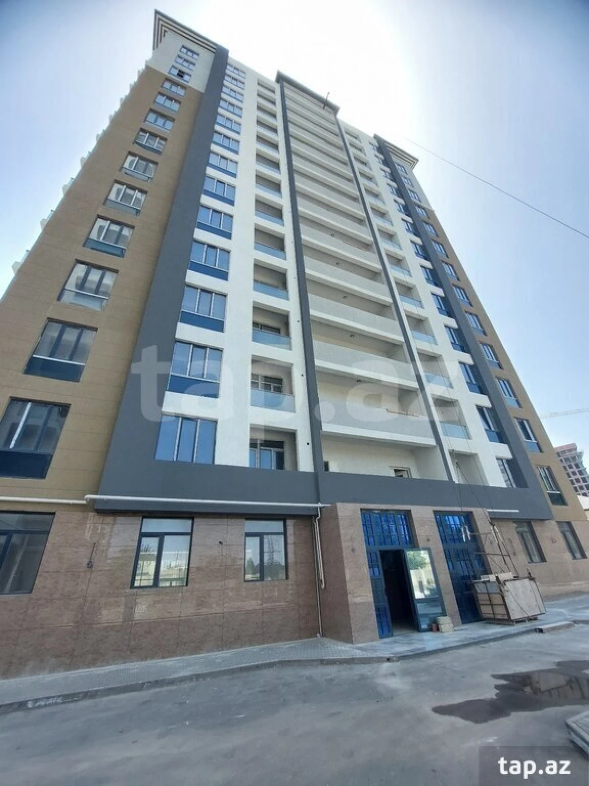 Satılır 2 otaqlı yeni tikili 96 m²