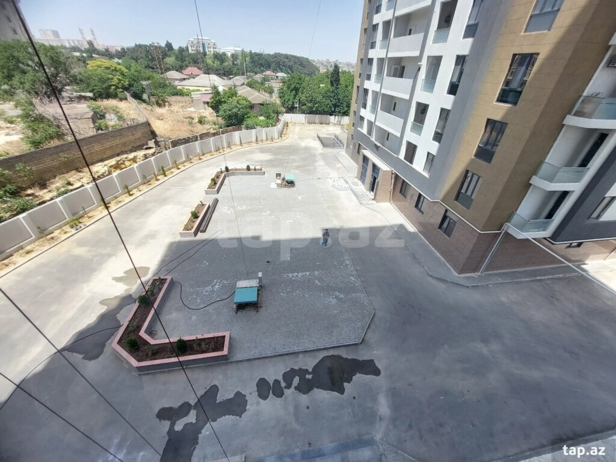 Satılır 2 otaqlı yeni tikili 96 m²