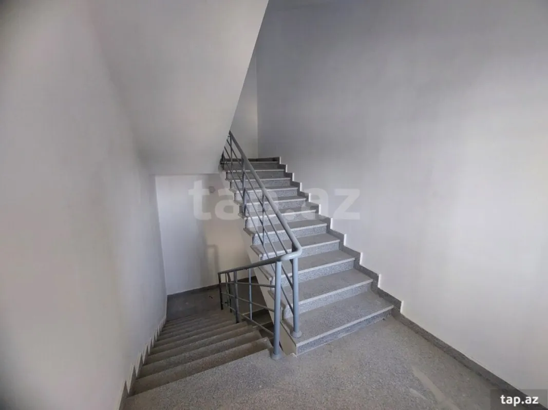 Satılır 2 otaqlı yeni tikili 96 m²