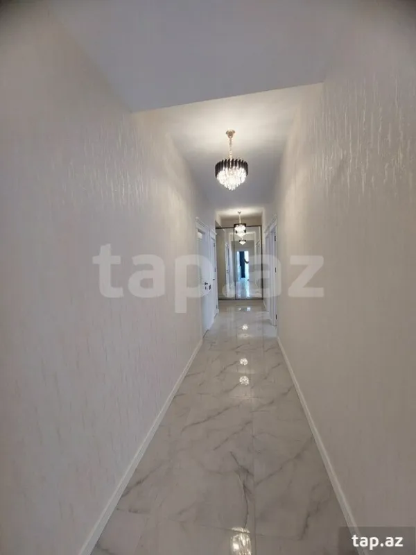 Satılır 2 otaqlı yeni tikili 96 m²