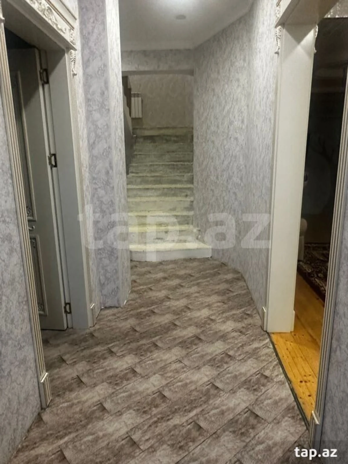 Kirayə verilir 6 otaqlı həyət evi