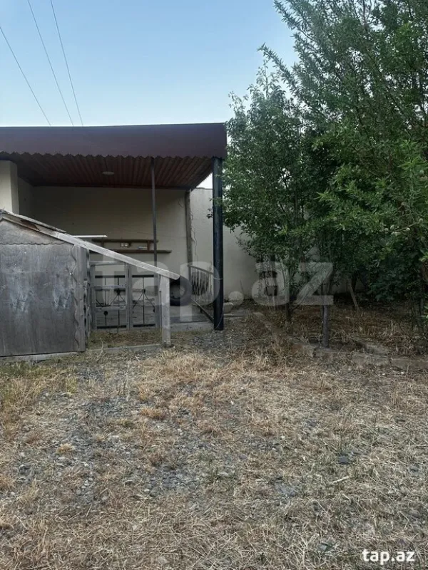 Kirayə verilir 6 otaqlı həyət evi