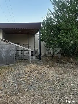 Kirayə verilir 6 otaqlı həyət evi