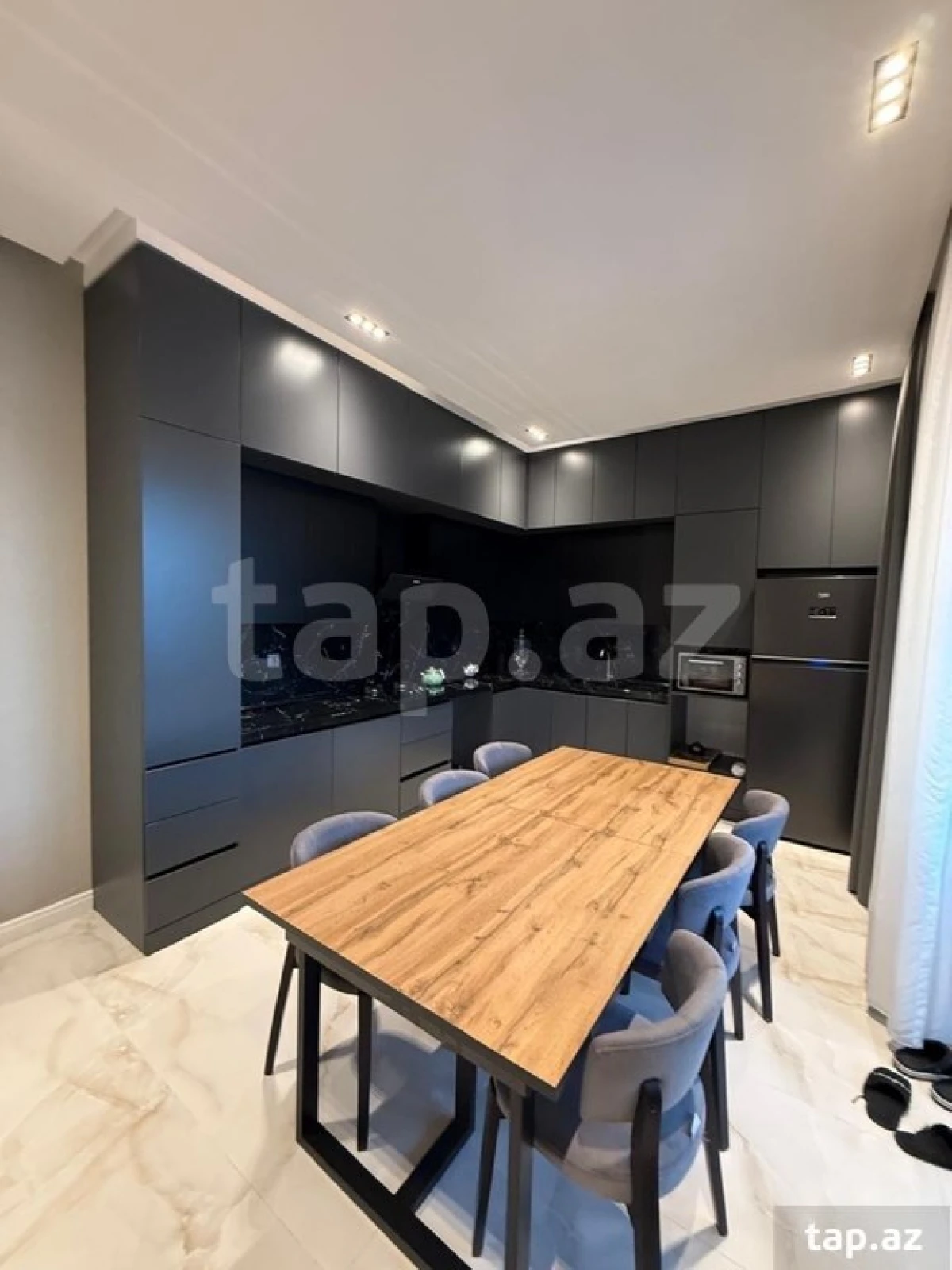 Kirayə verilir 4 otaqlı həyət evi