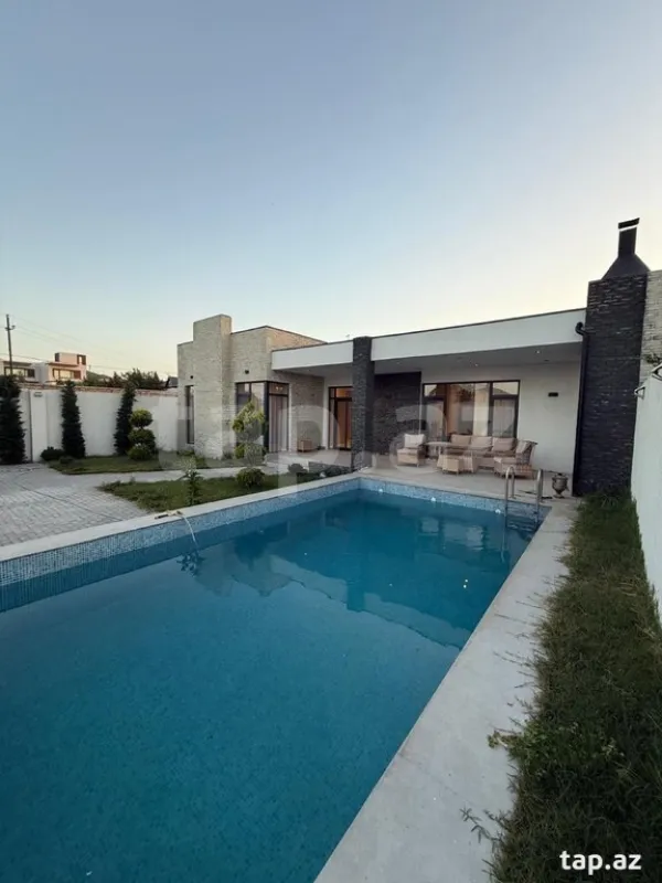 Kirayə verilir 4 otaqlı həyət evi