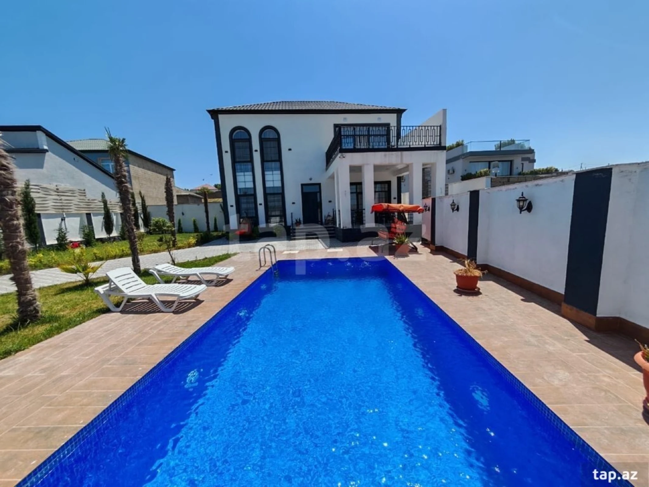 Kirayə verilir 4 otaqlı həyət evi