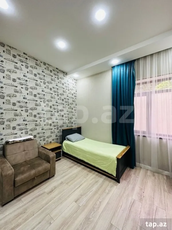 Kirayə verilir 4 otaqlı həyət evi