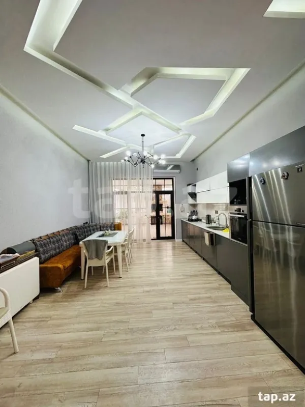 Kirayə verilir 4 otaqlı həyət evi