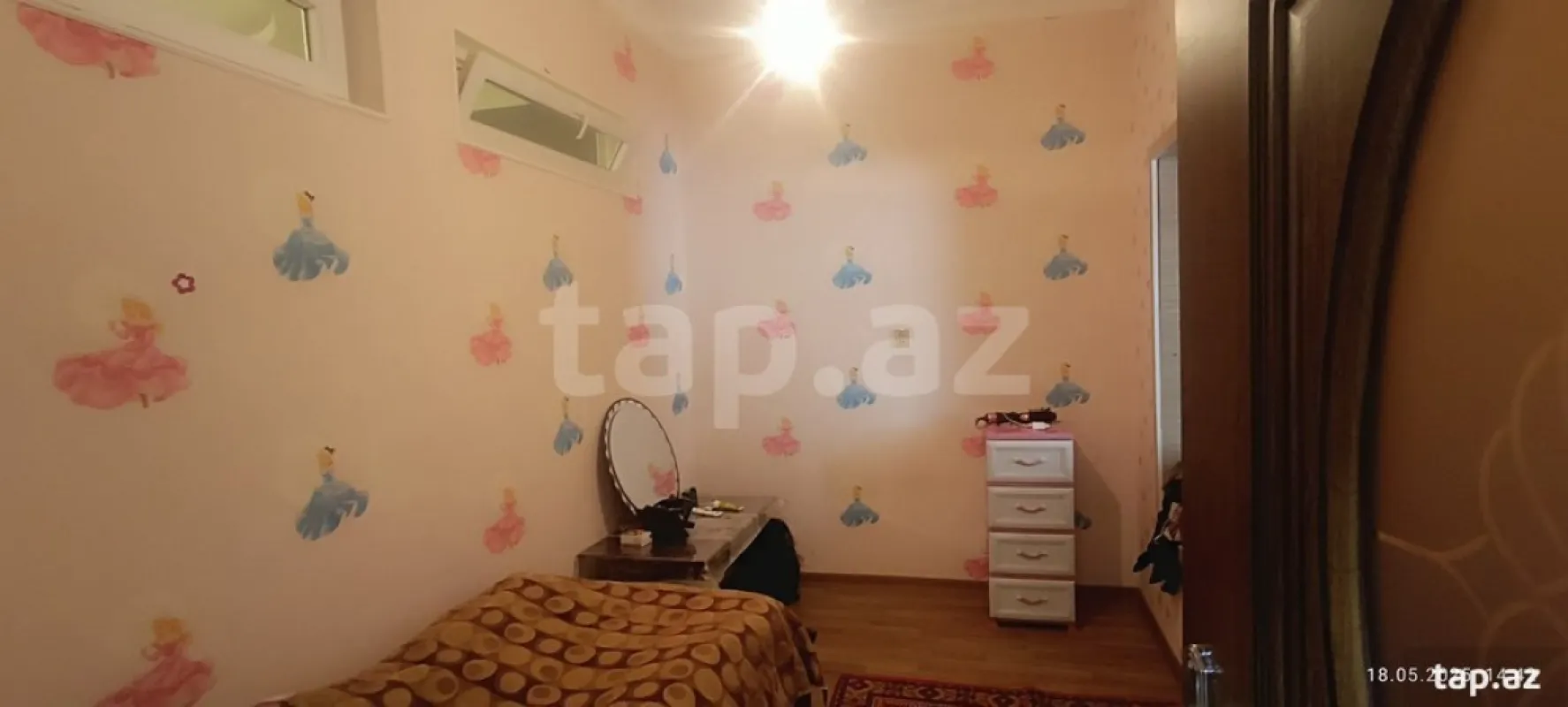 Satılır 4 otaqlı həyət evi 200 m²