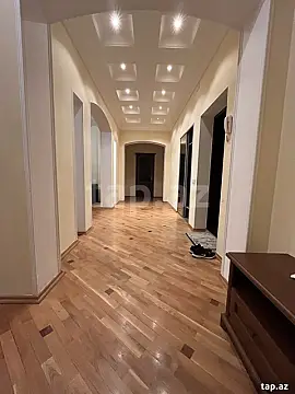 Kirayə verilir 4 otaqlı mənzil 144 m² — Bakı 4 otaq 144.00 m²