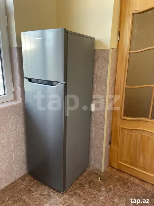 Kirayə verilir 3 otaqlı həyət evi