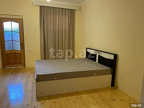 Kirayə verilir 3 otaqlı həyət evi