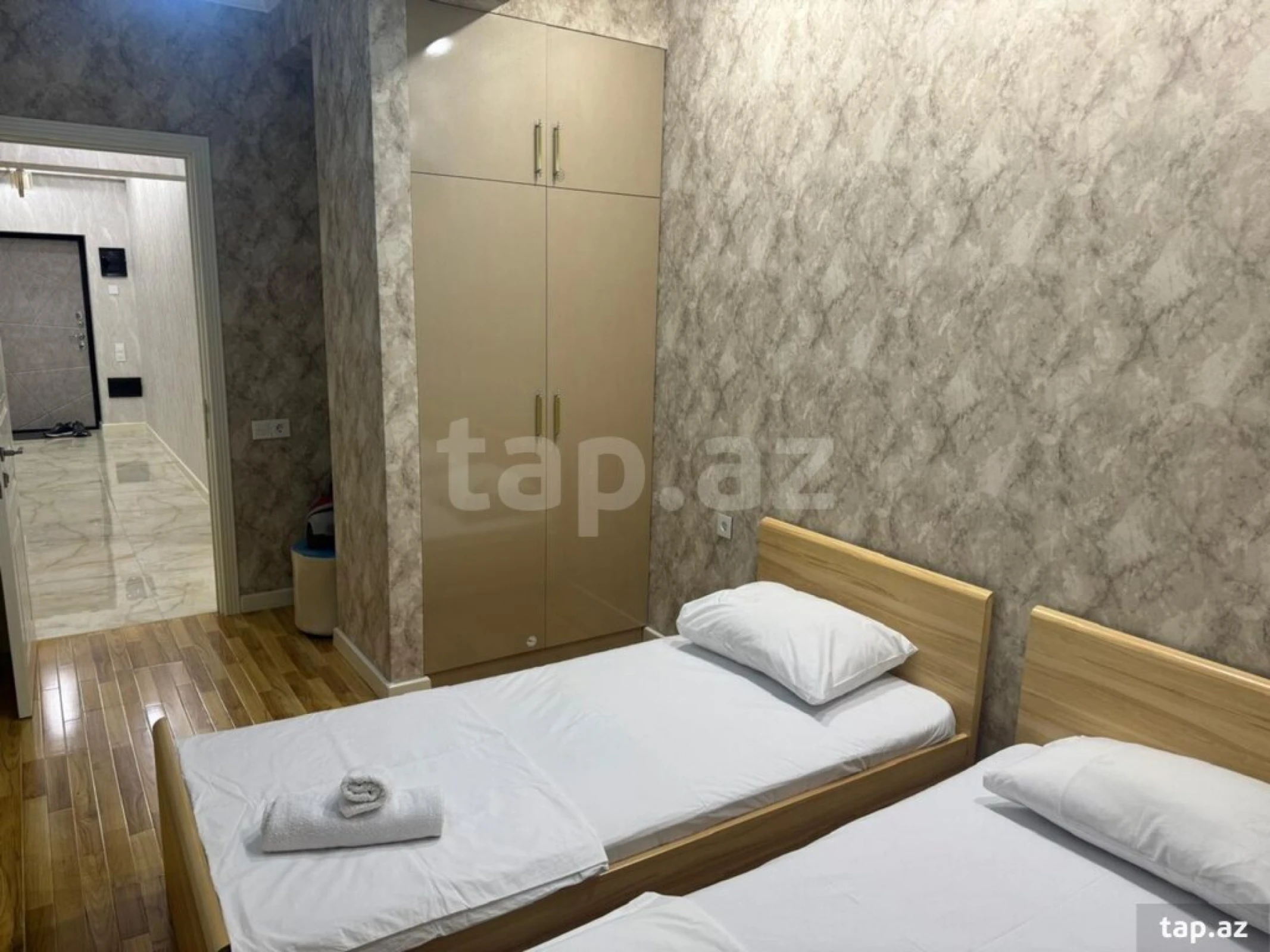 Kirayə verilir 3 otaqlı yeni tikili 85 m²