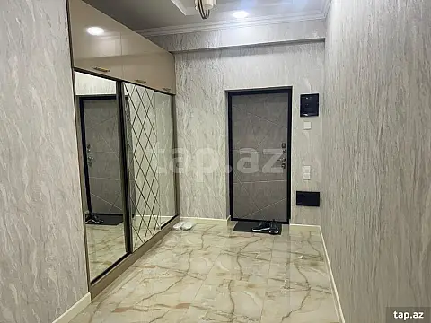 Kirayə verilir 3 otaqlı yeni tikili 85 m²