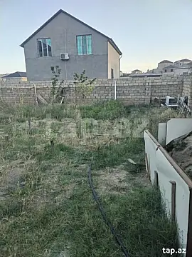 Satılır 5 otaqlı həyət evi