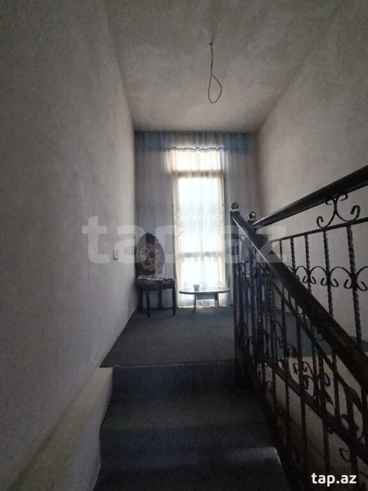 Satılır 5 otaqlı həyət evi