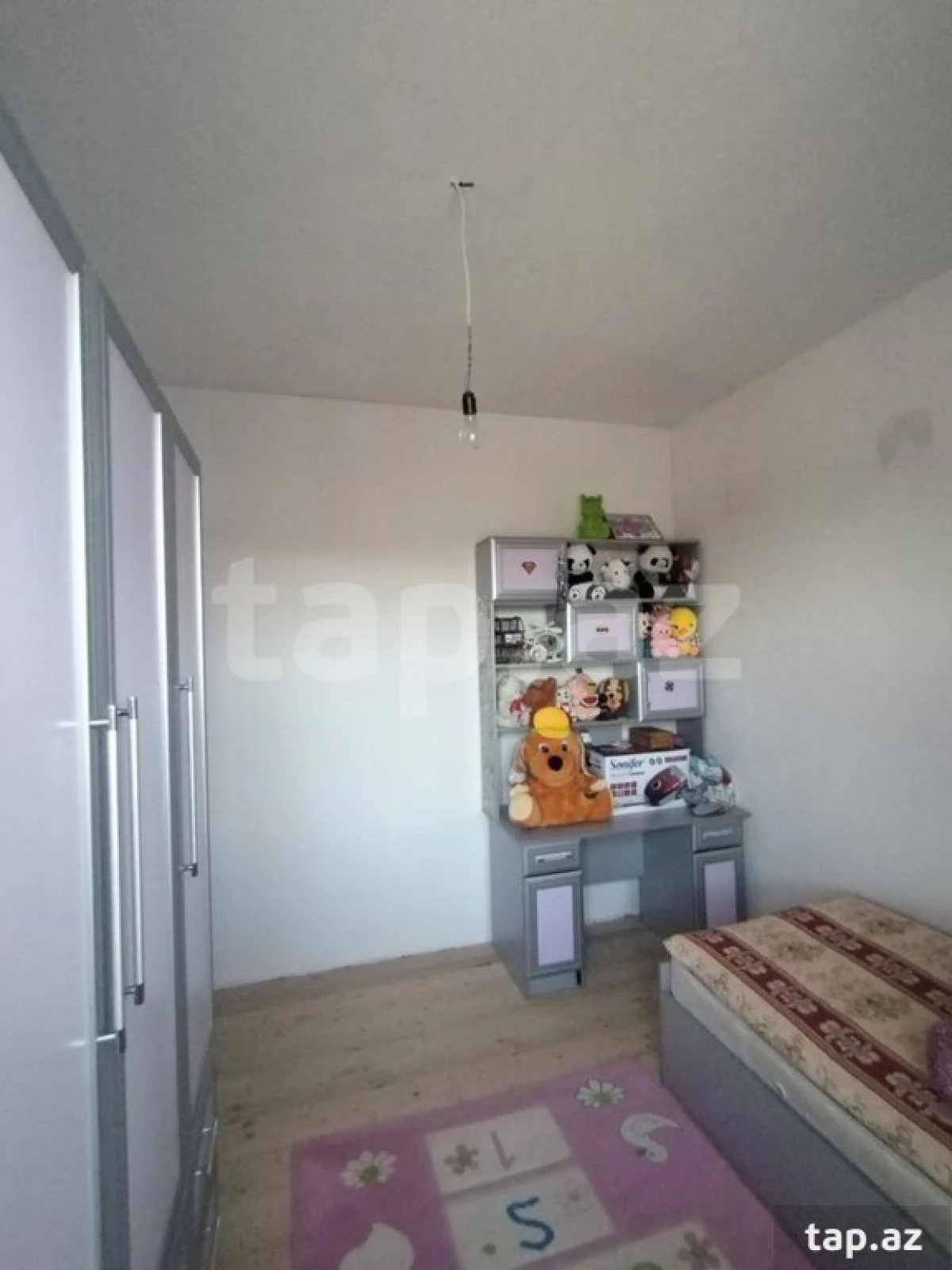 Satılır 5 otaqlı həyət evi