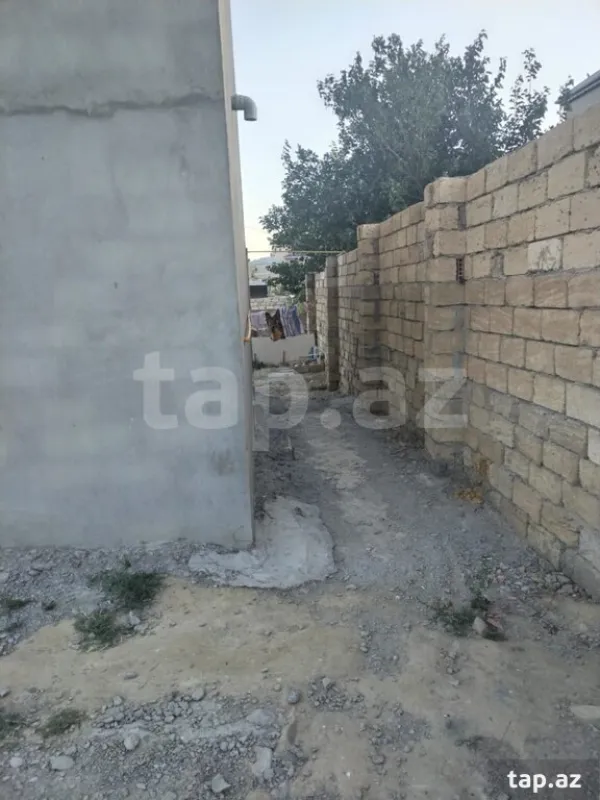 Satılır 5 otaqlı həyət evi