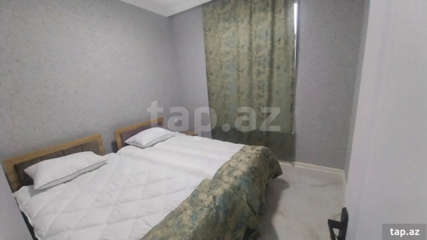 Kirayə verilir 4 otaqlı həyət evi