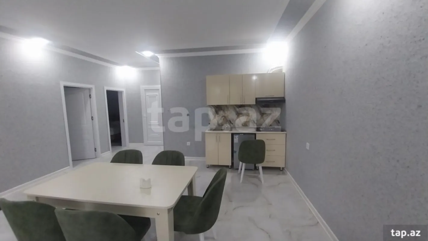 Kirayə verilir 4 otaqlı həyət evi