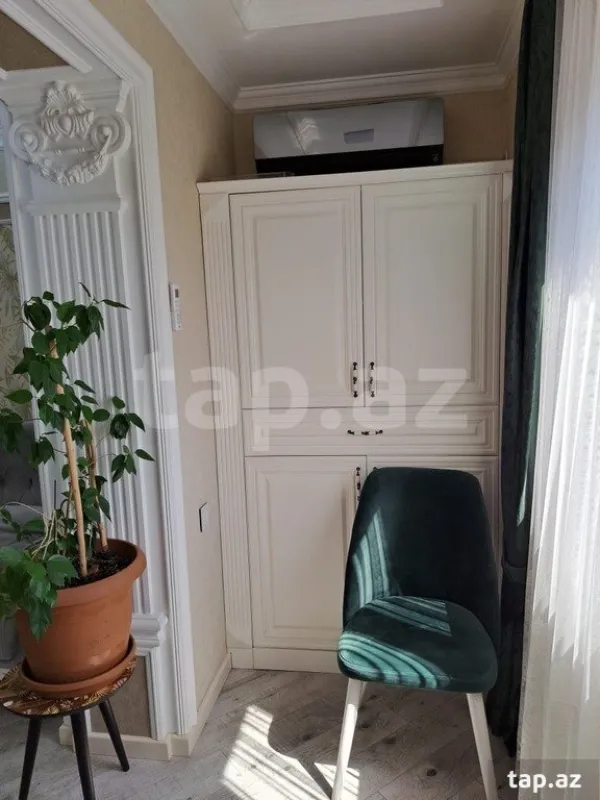 Satılır 3 otaqlı mənzil 73.1 m²