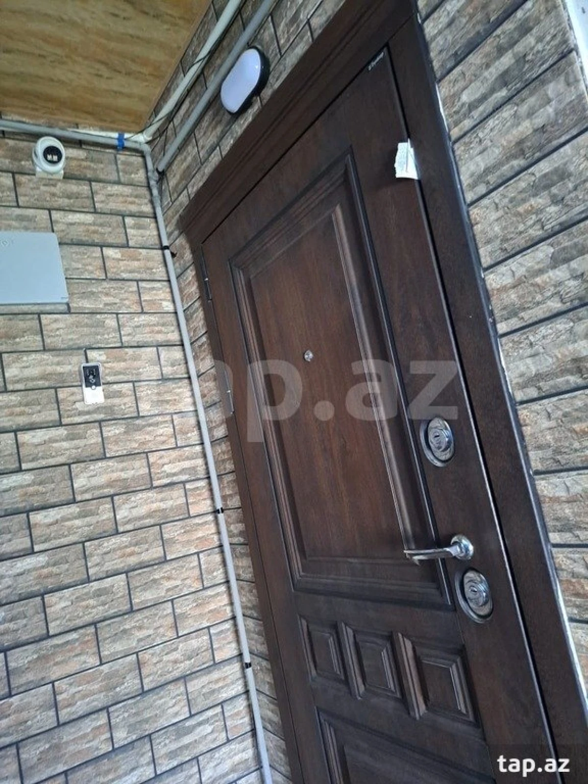 Satılır 3 otaqlı mənzil 73.1 m²