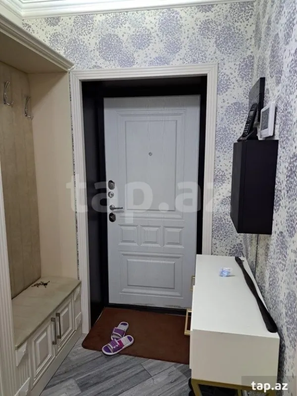 Satılır 3 otaqlı mənzil 73.1 m²