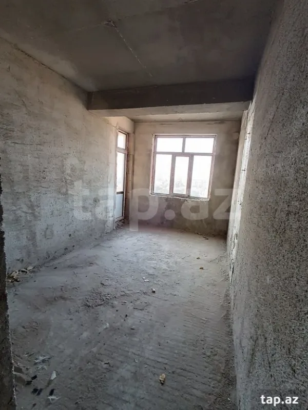 Satılır 6 otaqlı yeni tikili 377 m²