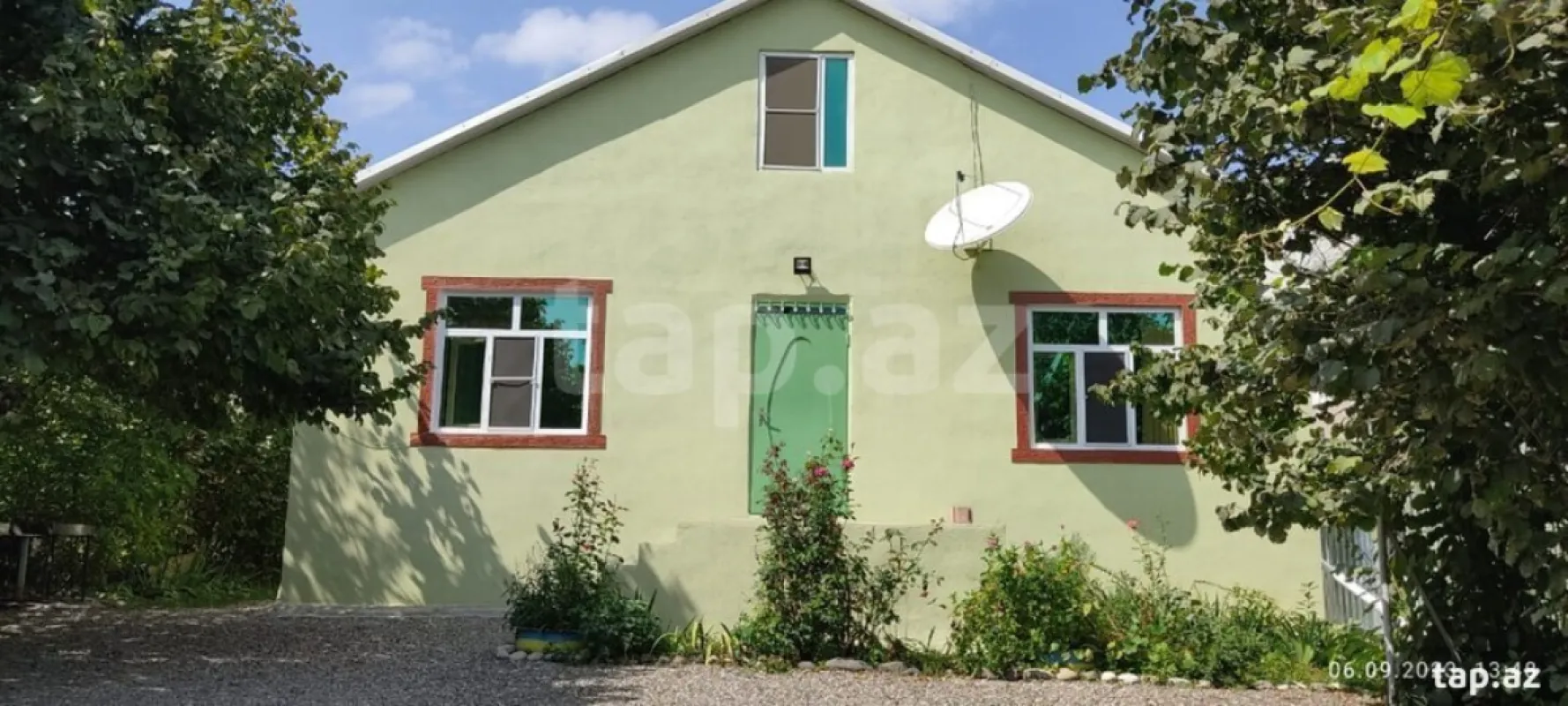 Kirayə verilir 3 otaqlı həyət evi 100 m²