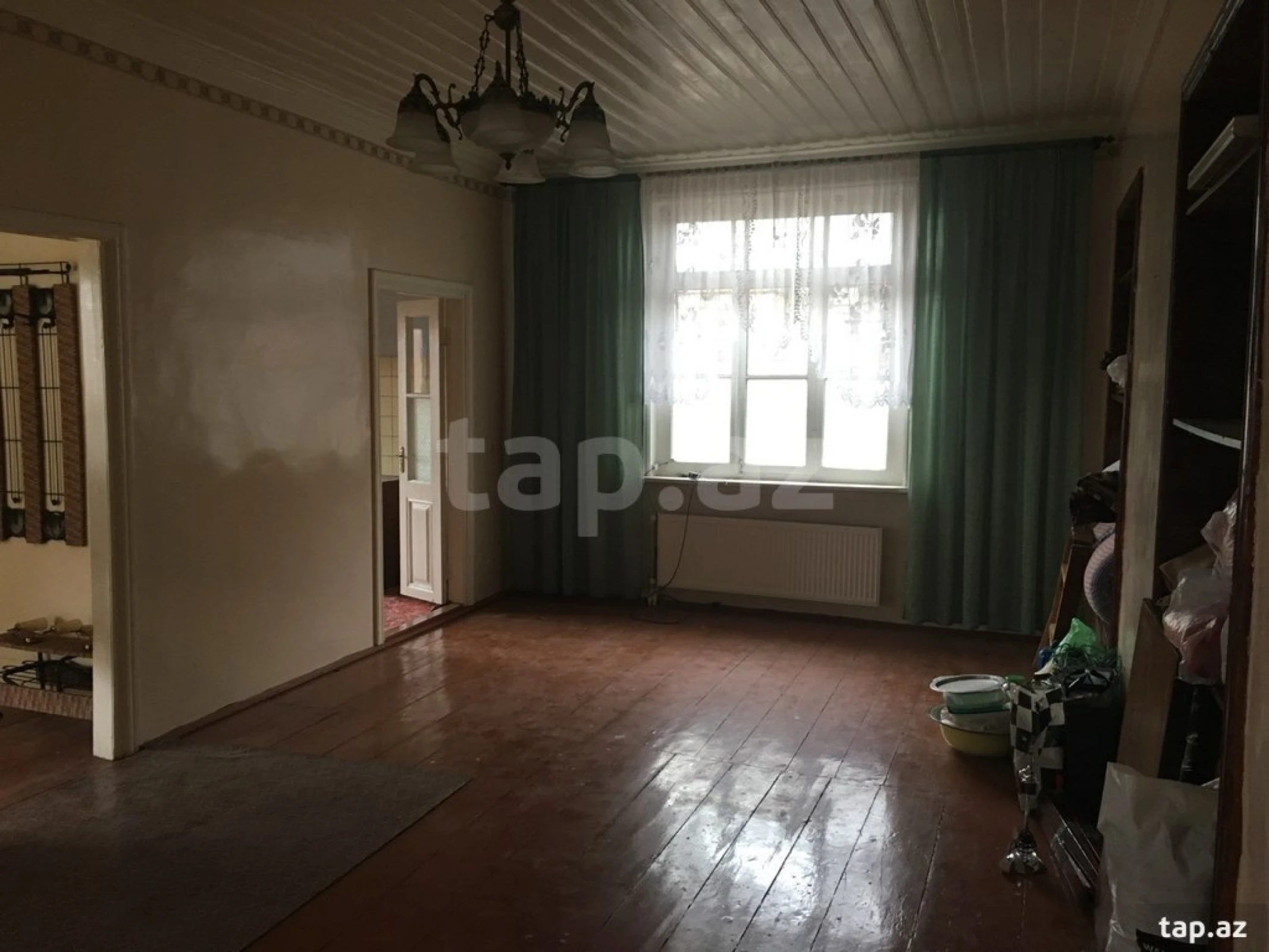 Satılır 5 otaqlı həyət evi