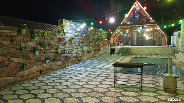 Kirayə verilir 3 otaqlı həyət evi