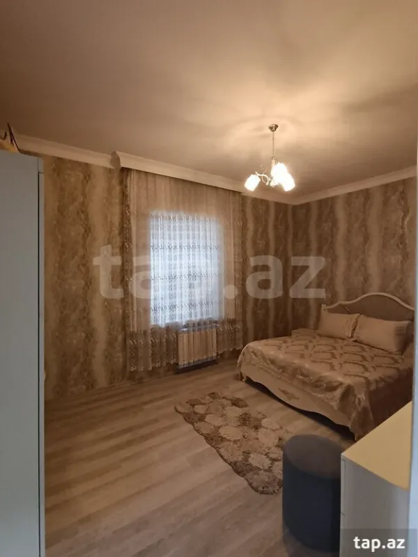 Satılır 3 otaqlı həyət evi